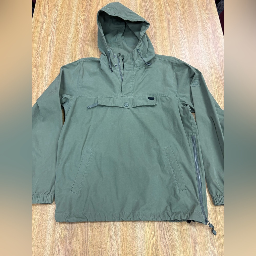 RVCA On Point Anorak Hooded  Jacket Mens Small green  1/4 Zip EUC